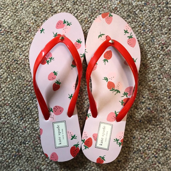 More 🔜 🎉 HP 🎉 🆕 Kate Spade ♠️ Fiji Flip Flops Wild Strawberry - Picture 2 of 14